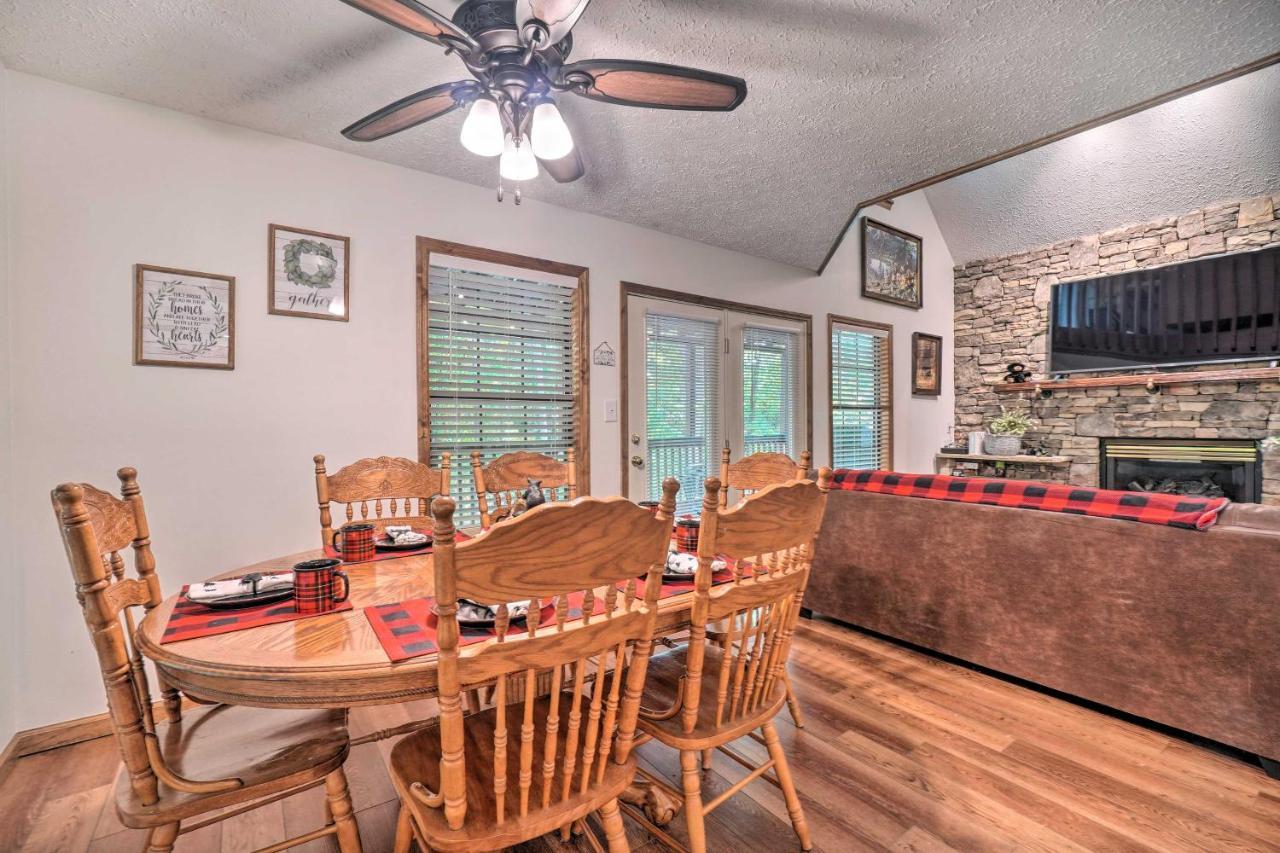 Picturesque Pigeon Forge Cabin With Mountain Views Esterno foto