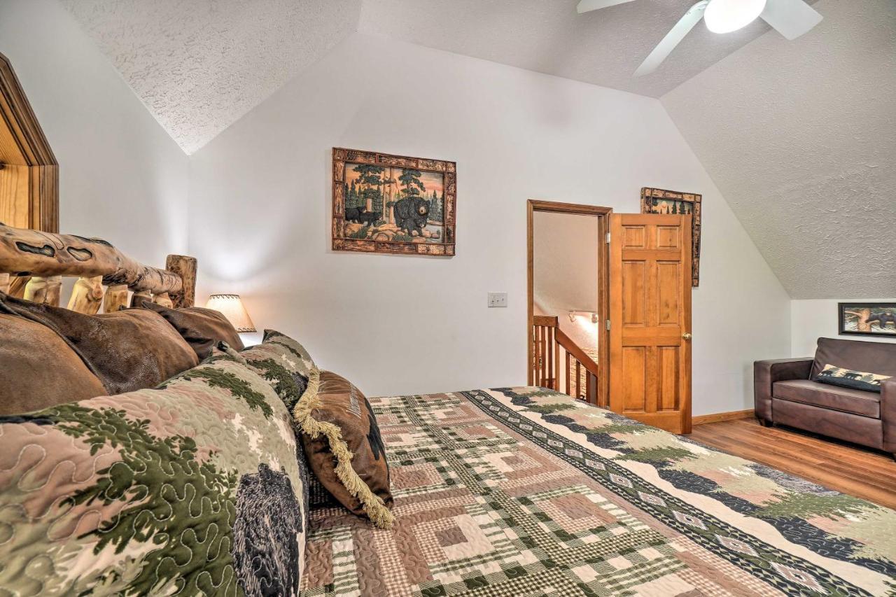 Picturesque Pigeon Forge Cabin With Mountain Views Esterno foto